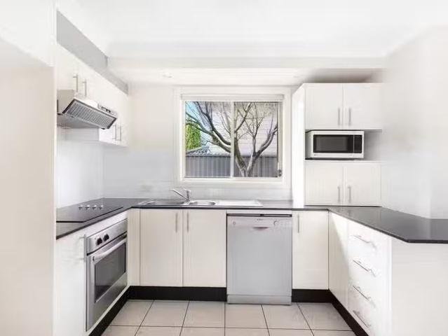 Nice 75 Holt Road, Sylvania, NSW 2224