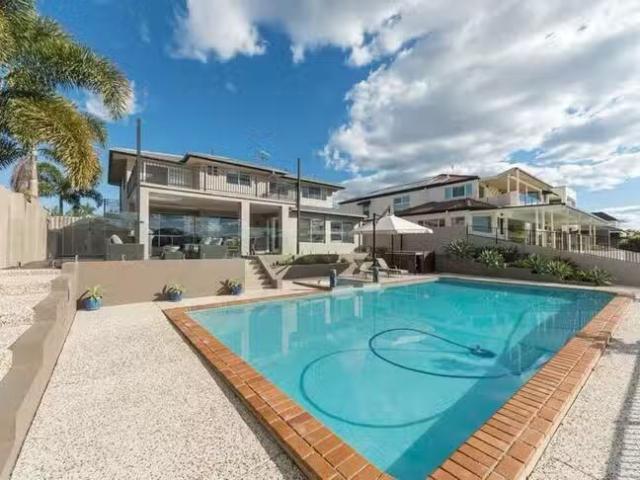 Rental! 75 Limetree Parade, Runaway Bay, QLD 4216