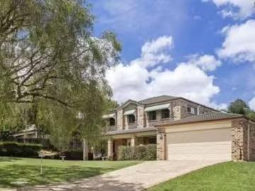 Deal! 75 Mcconnell Crescent, Brookfield, QLD 4069