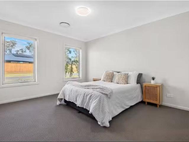 Just in! 78 Carolina Road, MEDOWIE House for rent Listed by K.