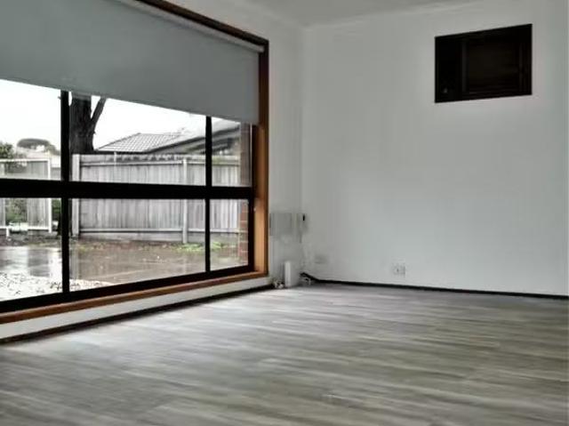 For Rent! 7 Margaret Court, Kurunjang VIC 3337