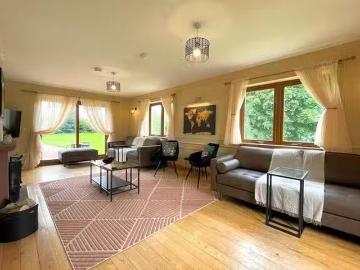 Rental! 7 BR Gretna Loaning