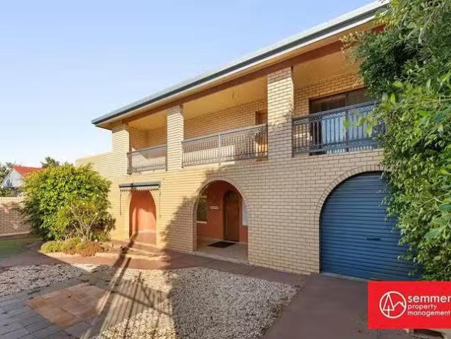 Deal! 7 BR 18 Ozone Avenue, Semaphore Park, SA 5019