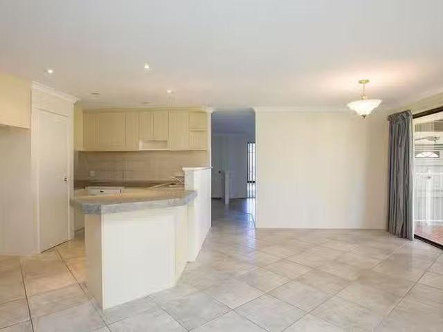 Charming 7 Charbray Way, Eaton, WA 6232