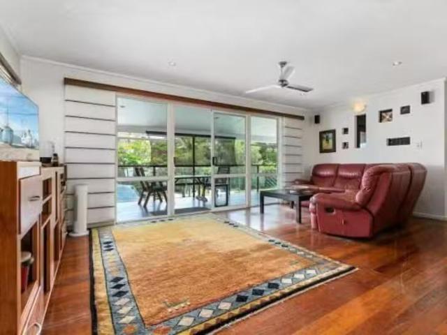Unique 7 Dilli Court, Alexandra Headland, QLD 4572