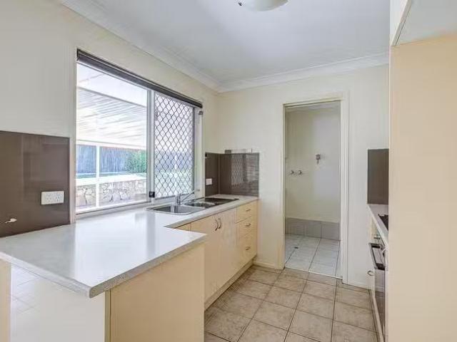 Just in! 7 Hayward Court, Crestmead, QLD 4132