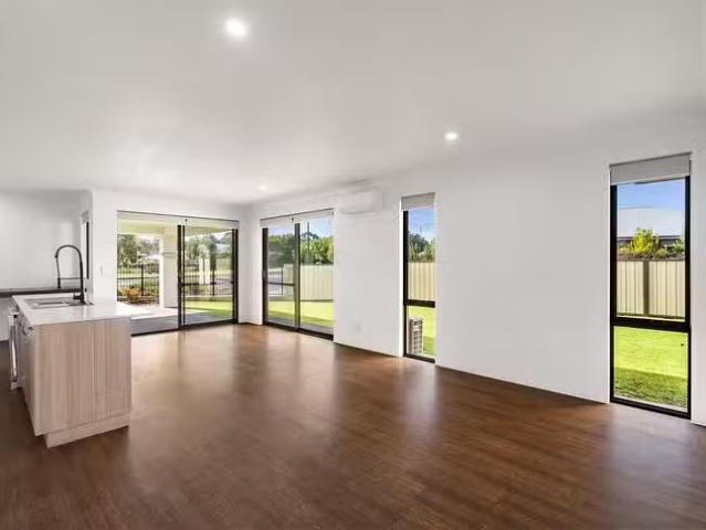 Charming 7 Hocking Lane, Cowaramup, WA 6284