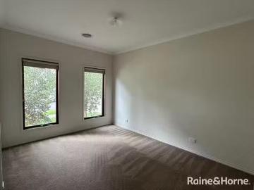 Deal! 7 Pembridge Avenue, Williams Landing, VIC 3027