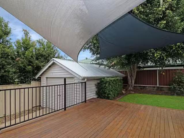 Just in! 7 Whitehill Road, Newtown, QLD 4305