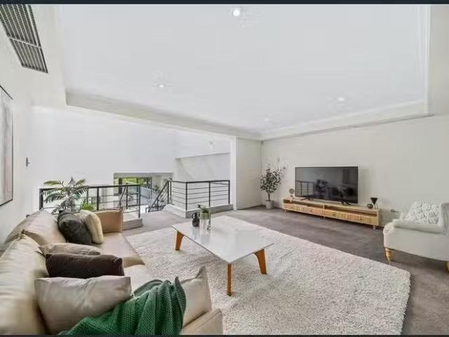 Deal! 7A Garden Street, South Perth, WA 6151