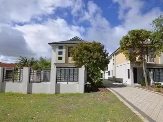 Rental! 7A King George Street, Shoalwater, WA 6169
