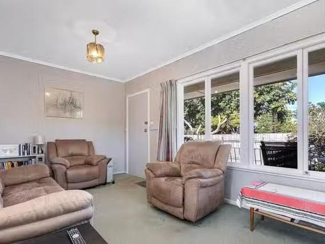 Charming 83 Link Road, Victoria Point, QLD 4165