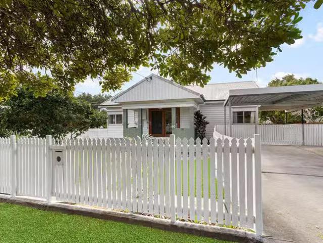Charming 80 Dunne Street, Brighton, QLD 4017