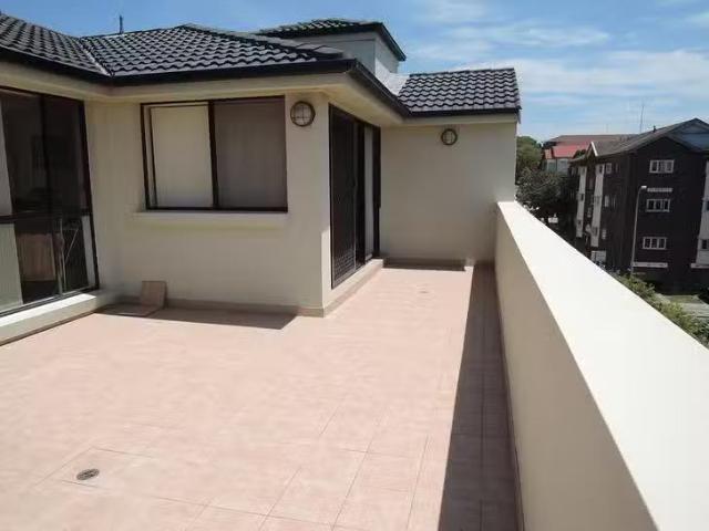 Just in! 8/144 148 Glenayr Avenue, Bondi Beach, NSW 2026