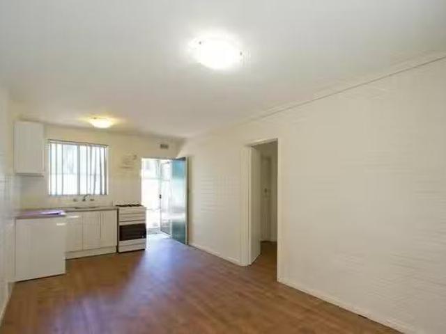 Deal! 8/19 Clydesdale Street, Burswood, WA 6100