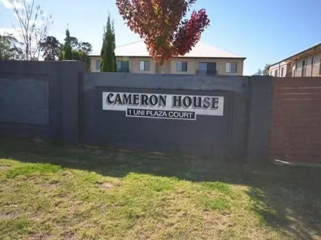 For Rent! 8/1 Uniplaza Court, Kearneys Spring, QLD 4350