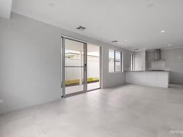 New 81 Moncrieff Parade, Golden Bay, WA 6174
