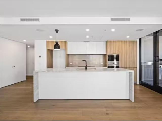 Nice 824/1 Elouera Street, Braddon Apartment for rent Listed.