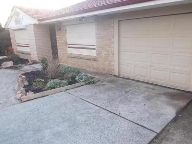 Cheap 82 Natham Square, Swan View, WA 6056