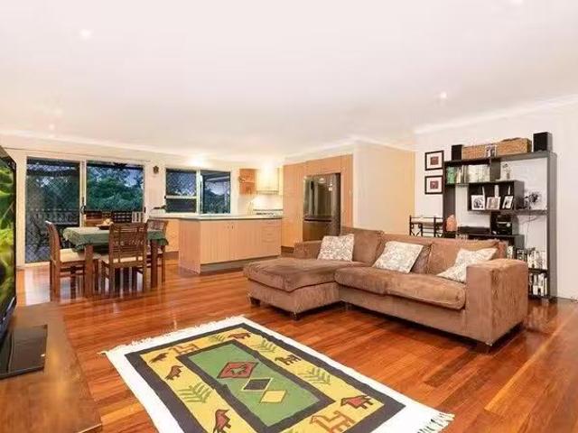 For Rent! 84 Kylie Avenue, Ferny Hills, QLD 4055