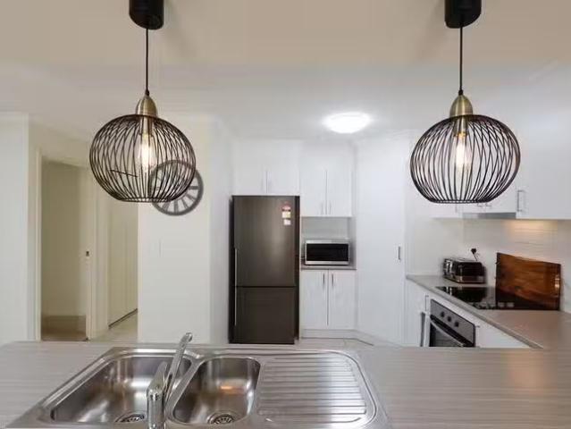 Deal! 8/50 Shannon Crescent, Dysart, QLD 4745