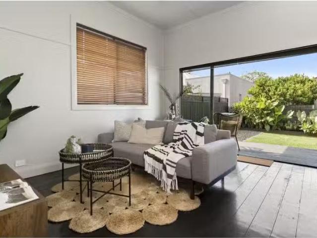For Rent! 85 Albert Street, Wickham House for rent Listed by.