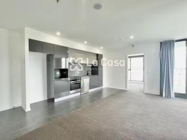 Cheap 86/1 Anthony Rolfe Avenue, Gungahlin, ACT 2912