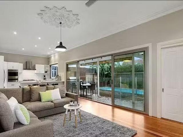 For Rent! 88 Hamilton Street, Yarraville, VIC 3013