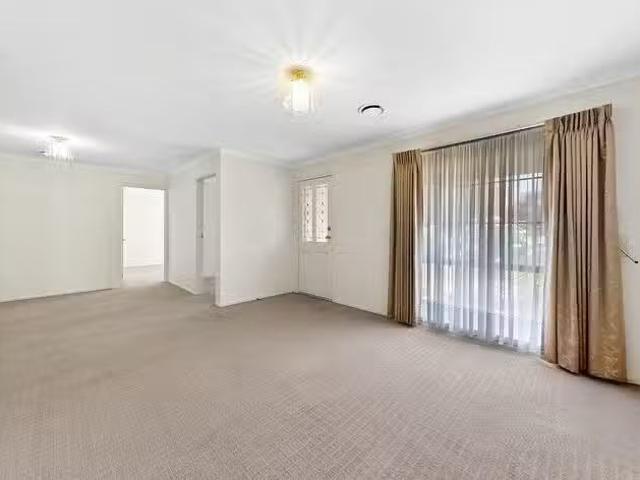 Unique 89 John Paul Drive, Hillside, VIC 3037