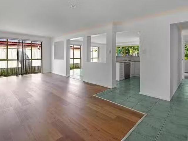 Charming 8 Nicola Way, Upper Coomera, QLD 4209