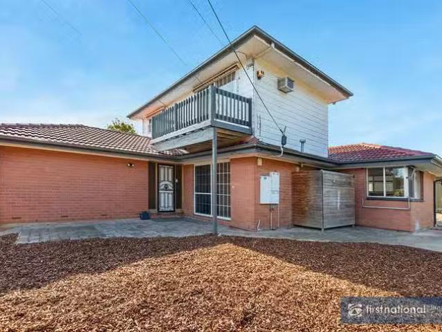 For Rent! 8 Jan Avenue, Para Vista, SA 5093
