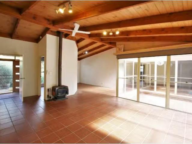For Rent! 8 Kable Place, ORANGE House for rent Listed by Prop.