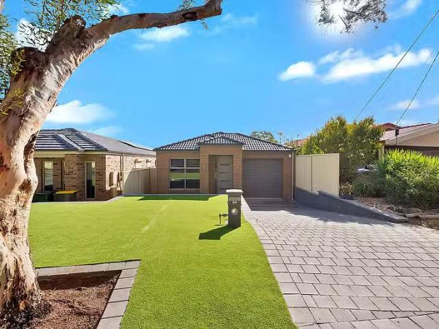 Deal! 8A Roger Pitt Street, Modbury Heights, SA 5092