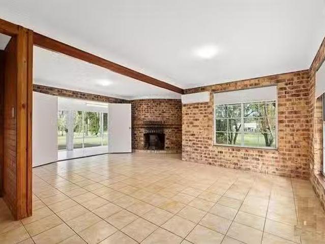 Nice 900 906 Teviot Road, South Maclean, QLD 4280