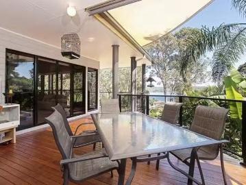 Cozy 90 Coal Point Road, Coal Point, NSW 2283