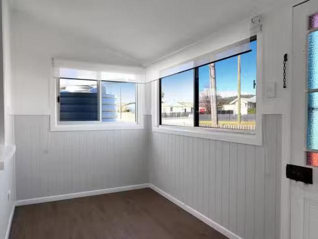 Rental! 90 Sugarloaf Road, Stanthorpe, QLD 4380