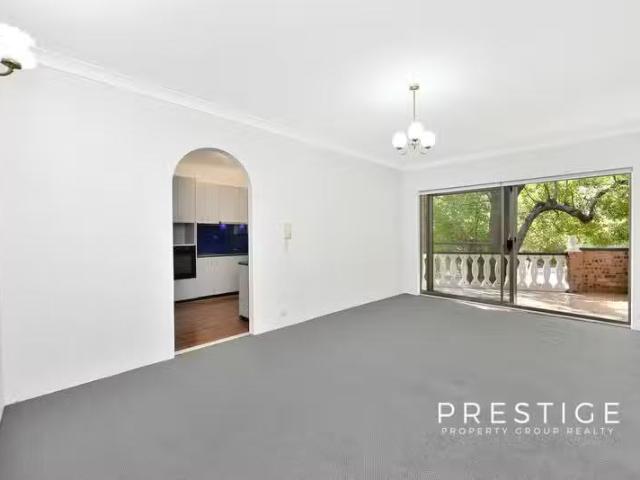 Just in! 9/1 2 Firth Street, Arncliffe NSW 2205
