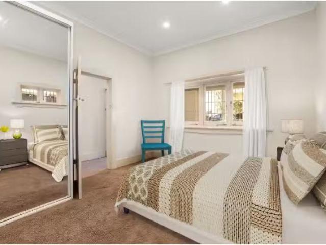 Charming 91 Brighton Boulevard, North Bondi Townhouse for rent.