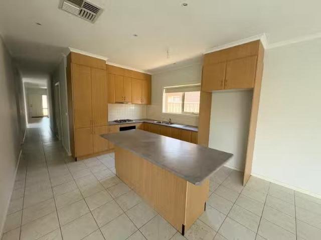 Charming 91A Parer Road, Airport West VIC 3042