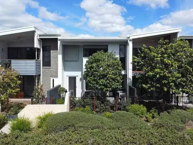 For Rent! 9/24 The Corso, North Lakes, QLD 4509