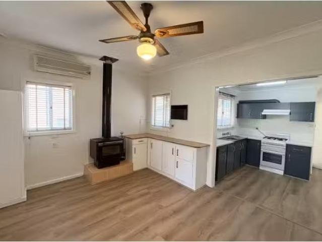 Rental! 94 Bungaree Road, Toongabbie House for rent Listed by.