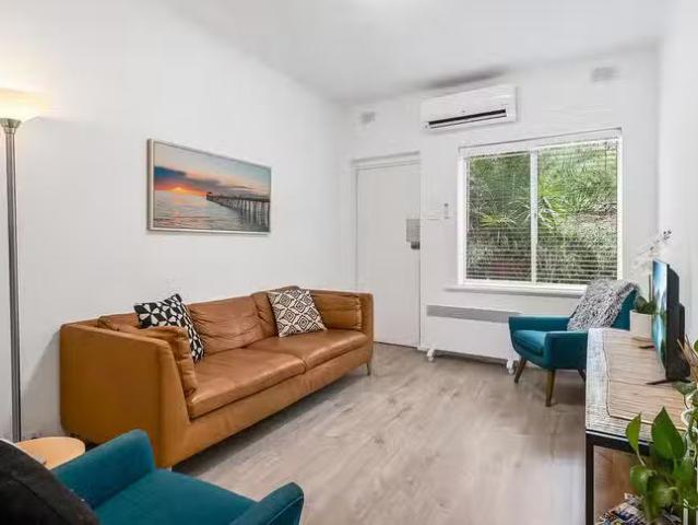 Just in! 9/5A Henley Beach Road, Henley Beach South, SA 5022