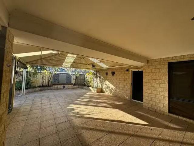 Unique 96 Fisher Street, Rockingham, WA 6168