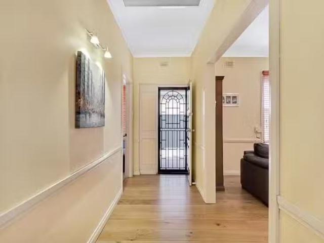 Unique 9 Meredith Street, Broadview, SA 5083