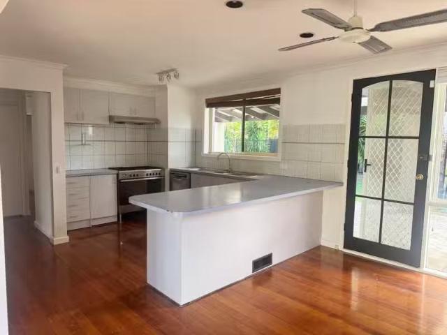 For Rent! 9 Otway Place, Keilor VIC 3036