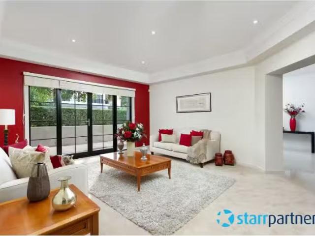 Nice 9 Brighton Drive, Bella Vista House for rent Listed by M.