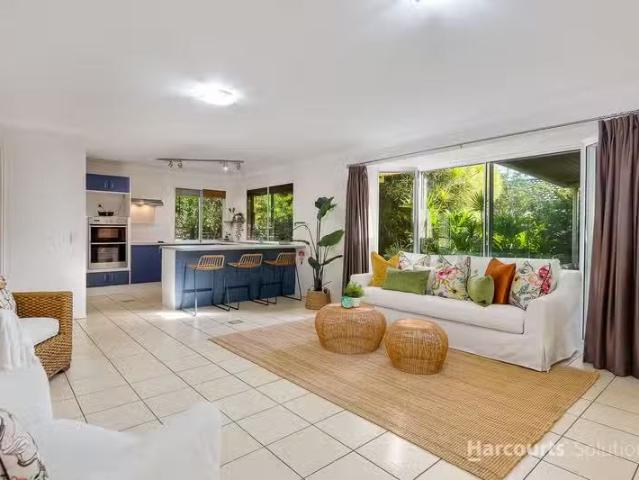 Nice 9 Firbank Place, BOONDALL, QLD 4034 House for Rent