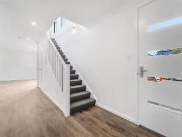 Charming 9 Ida Circuit, Vineyard, NSW 2765