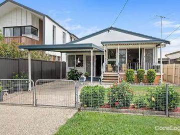Just in! 9 Webster Avenue, Hendra, QLD 4011
