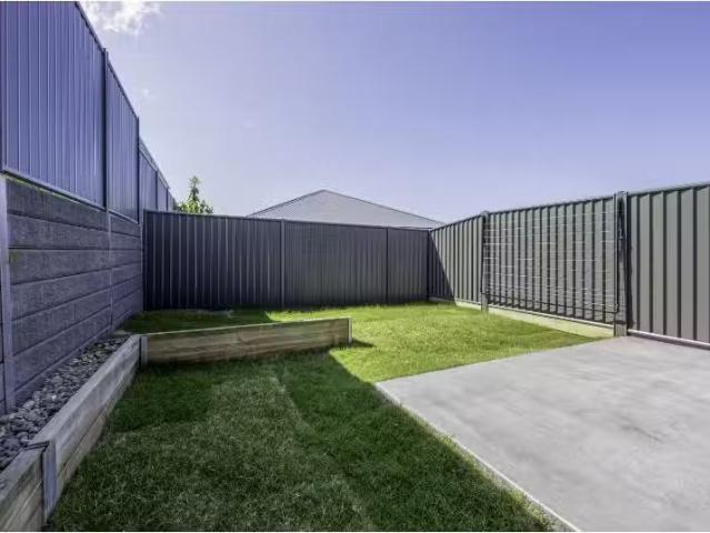 New 9a Diversity Ave, Cumbalum Apartment for rent Listed by E.